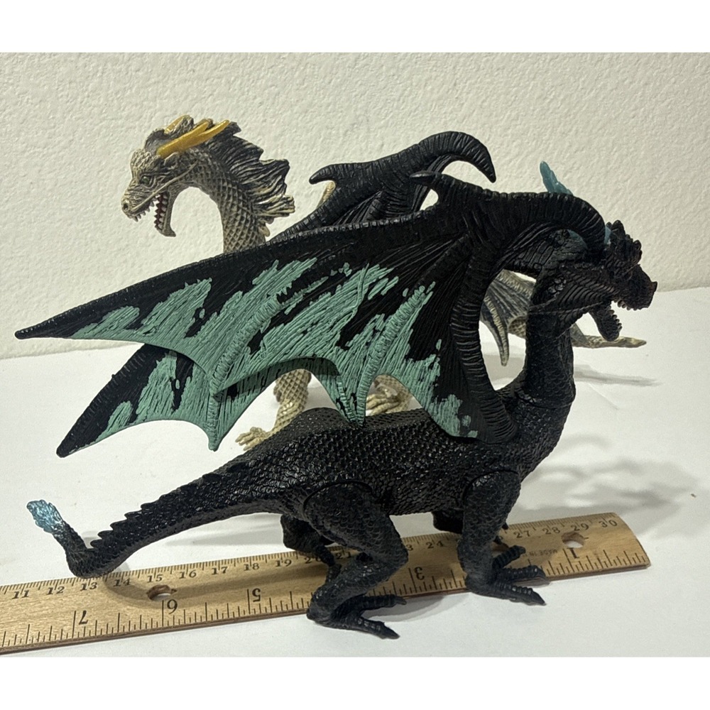 2 Battleing‎ Dragon Figures Medieval Fantasy Toys Posable Moveing Head Legs D&D - Picture 5 of 12